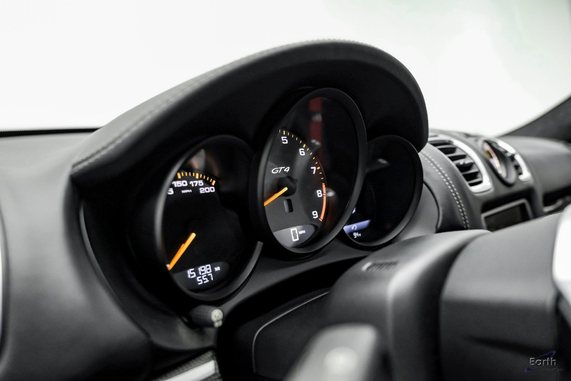 Used 2016 Porsche Cayman GT4 RWD image 39