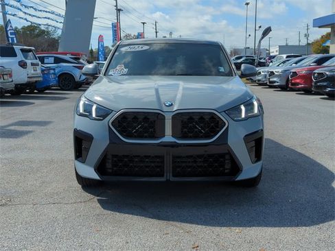 Used 2025 BMW X2 xDrive28i image 9