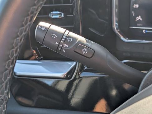 Used 2025 Chevrolet Silverado 1500 High Country w/ Midnight Edition AWD/4WD image 26