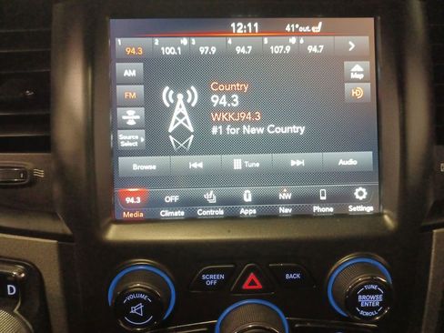 Used 2018 RAM 1500 Rebel w/ Luxury Group image 12