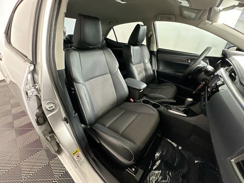 Used 2015 Toyota Corolla S image 27