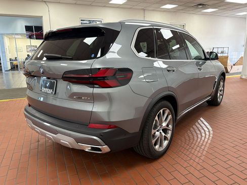 Certified 2025 BMW X5 xDrive50e w/ Parking Assistance Package image 9