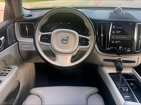 Used 2018 Volvo XC60 T6 Inscription w/ Convenience Package AWD/4WD image 7