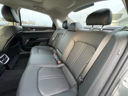 New 2025 Kia K5 EX image 28