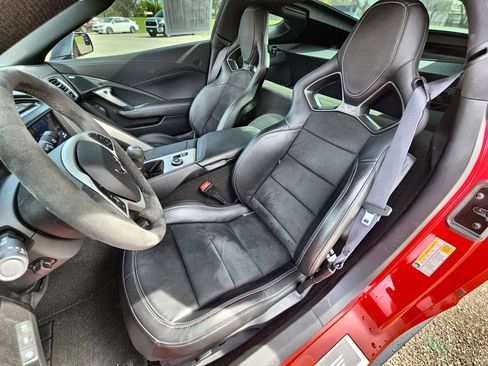 Used 2015 Chevrolet Corvette Stingray Z51 w/ 2LT Preferred Equipment Group image 11