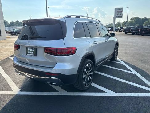 Used 2023 Mercedes-Benz GLB 250 image 11