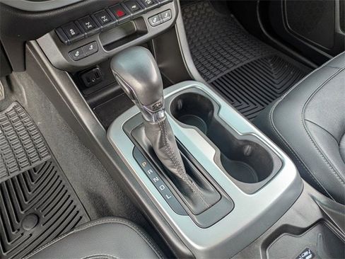 Used 2022 Chevrolet Colorado ZR2 image 25