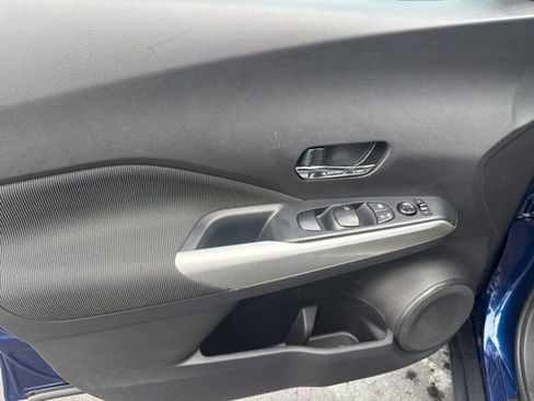 Used 2020 Nissan Kicks SV w/ Exterior Package FWD image 25
