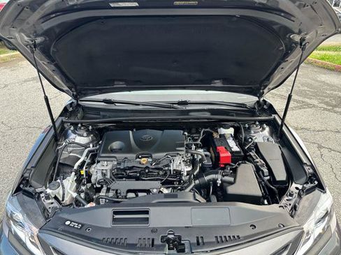 Used 2019 Toyota Camry SE FWD image 24