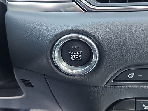 New 2025 MAZDA CX-5 AWD 2.5 S w/ Premium Plus Pkg image 11