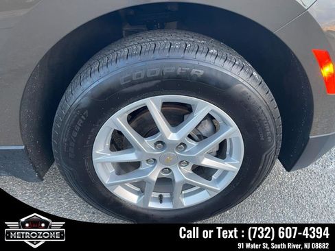 Used 2023 Chevrolet Equinox LT image 36