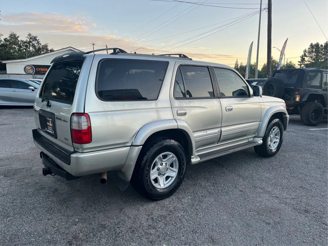 Used 2000 Toyota 4Runner Limited AWD/4WD image 5