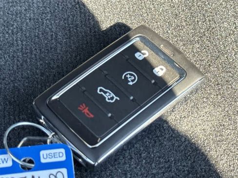 New 2025 Jeep Grand Cherokee Limited image 24