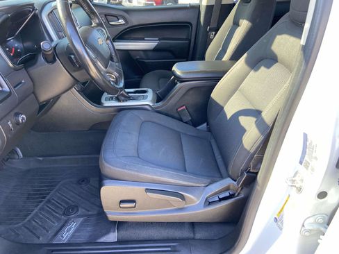 Used 2022 Chevrolet Colorado LT image 5
