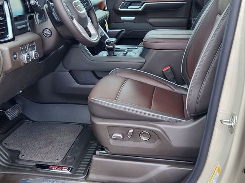 New 2026 GMC Sierra 1500 Denali AWD/4WD image 12