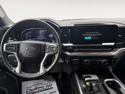 Used 2024 Chevrolet Silverado 1500 RST w/ Redline Edition AWD/4WD image 13
