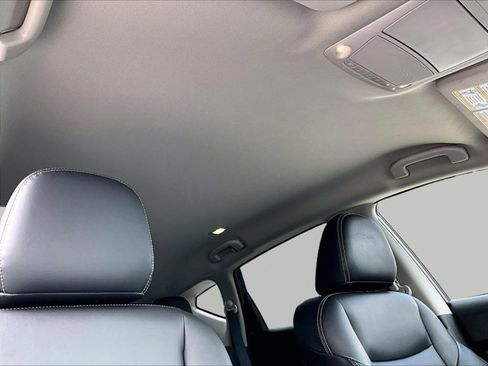 Used 2024 Nissan Murano SV w/ SV Midnight Edition Package FWD image 17