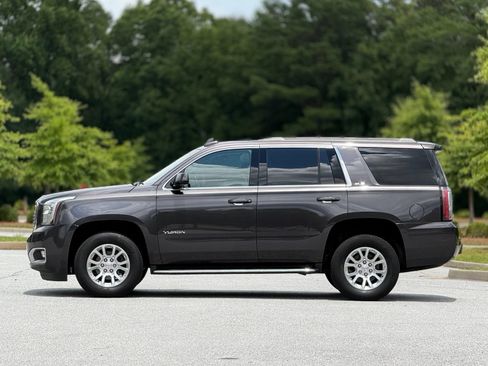 Used 2018 GMC Yukon SLE w/ Convenience Package AWD/4WD image 9