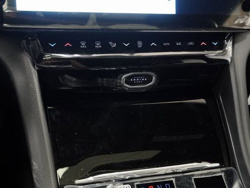 New 2026 Jeep Grand Cherokee Altitude image 25