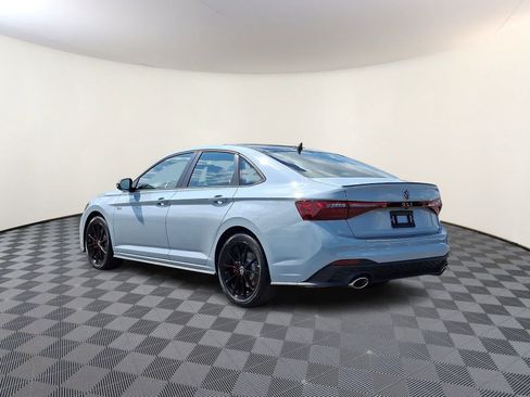 Used 2025 Volkswagen Jetta GLI Autobahn FWD image 7