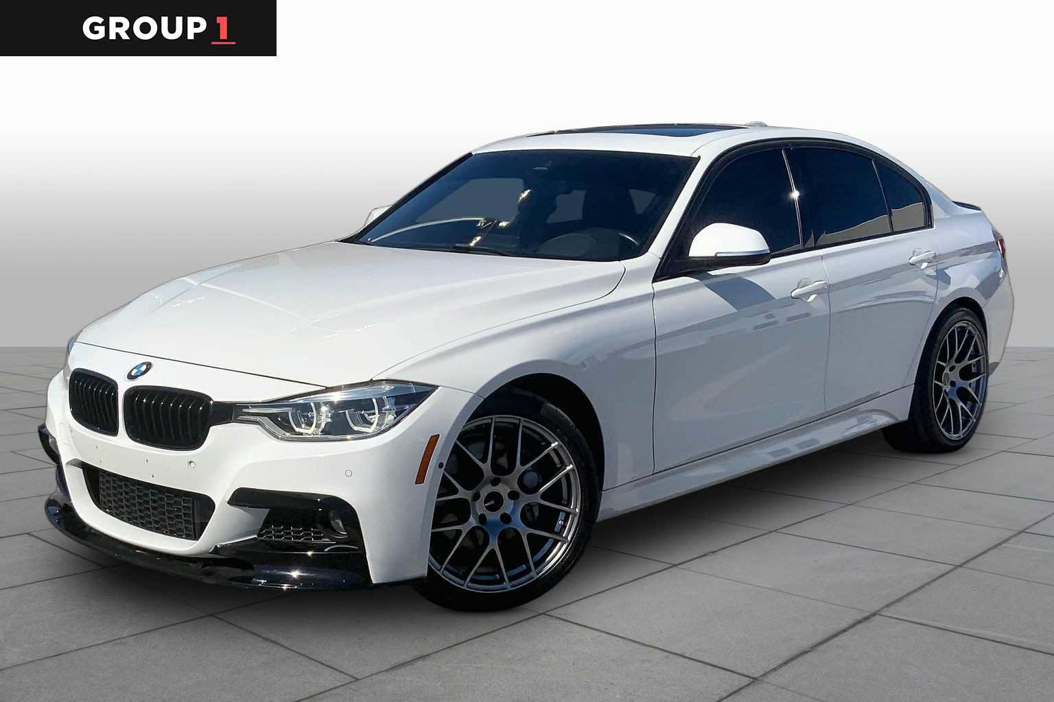 Used 2017 BMW 340i xDrive Sedan AWD/4WD image 1