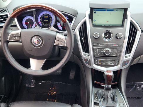 Used 2010 Cadillac SRX Luxury image 33
