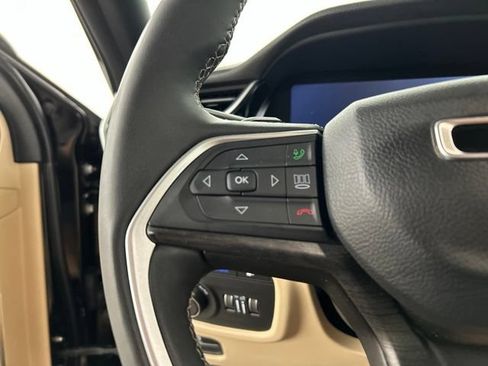 Used 2023 Jeep Grand Cherokee 4WD 4xe image 9