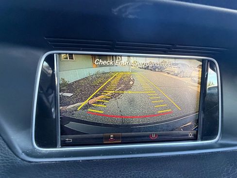 Used 2016 Mercedes-Benz E 350 4MATIC Sedan w/ Premium Package image 35