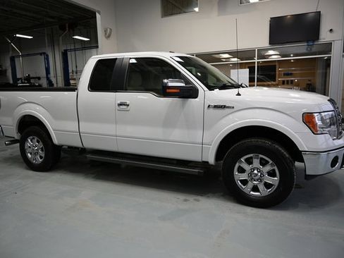 Used 2013 Ford F150 Lariat w/ Lariat Chrome Pkg image 4