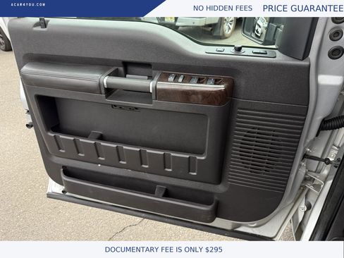 Used 2015 Ford F250 Platinum w/ FX4 Off-Road Package AWD/4WD image 19
