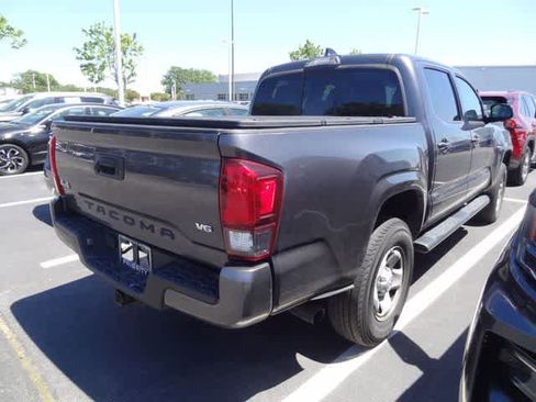 Used 2023 Toyota Tacoma SR AWD/4WD image 5