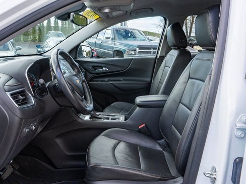 Used 2020 Chevrolet Equinox Premier image 29