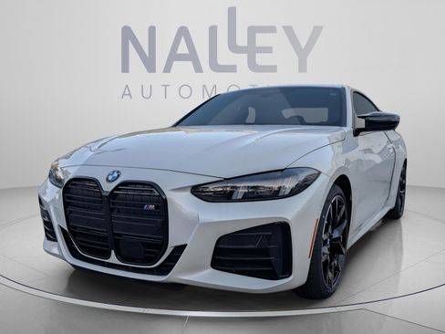 Used 2026 BMW M440i Coupe RWD image 3
