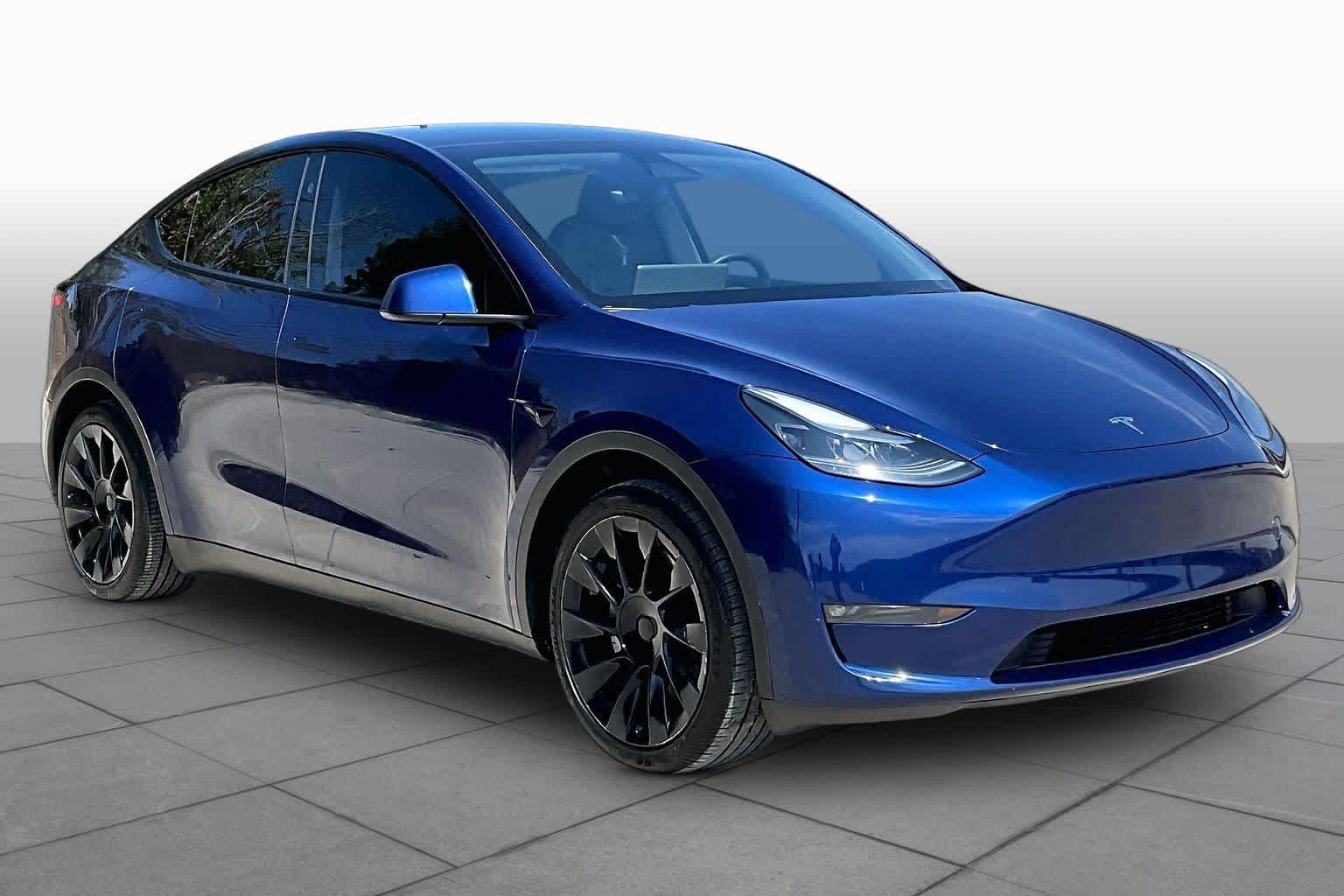 Used 2023 Tesla Model Y Long Range AWD/4WD image 4