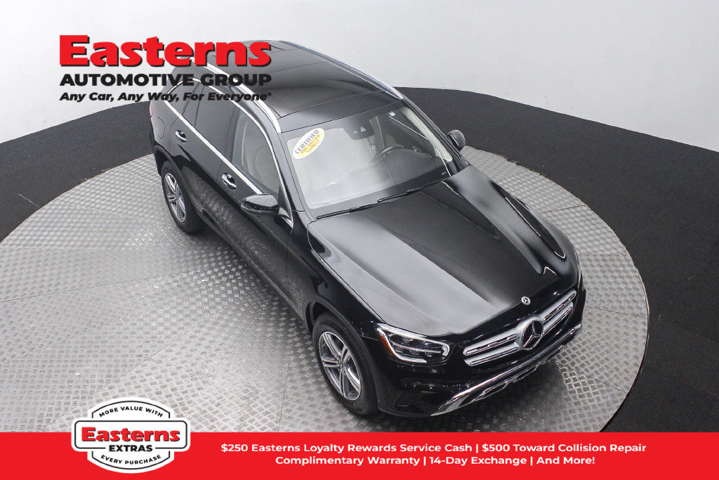 Used 2022 Mercedes-Benz GLC 300 4MATIC w/ Multimedia Package Lite image 4