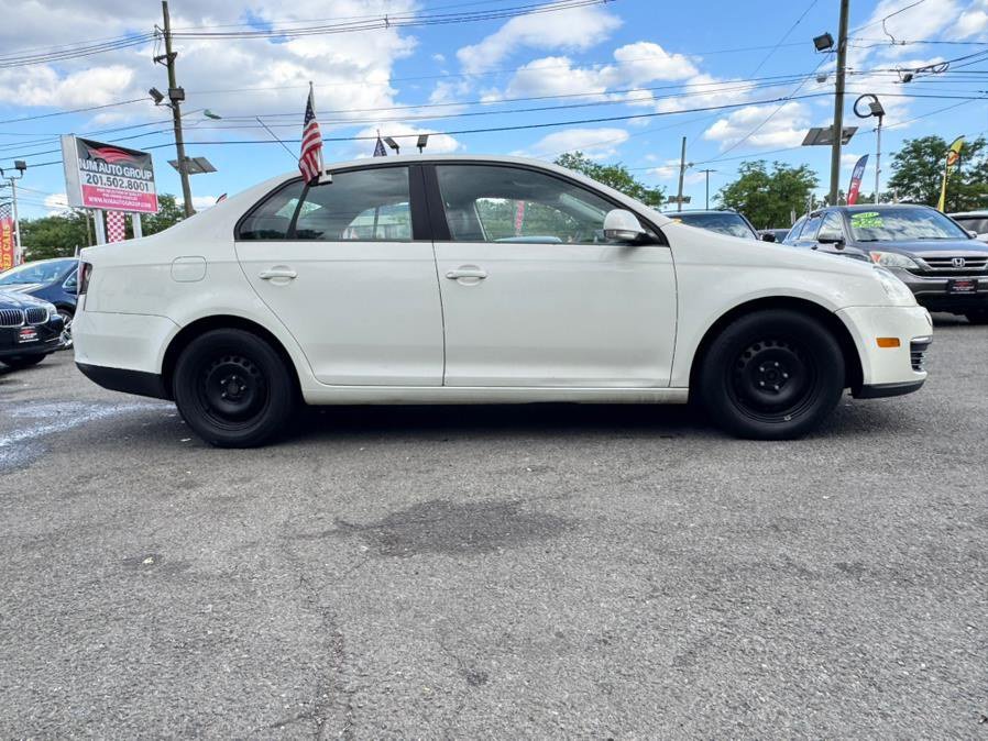 Used 2008 Volkswagen Jetta S FWD image 4