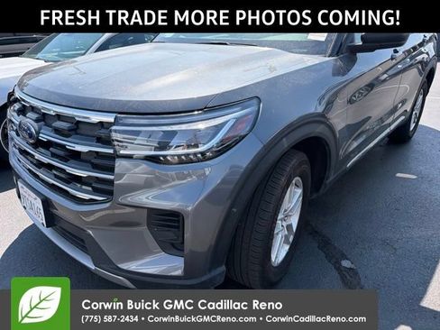 Used 2025 Ford Explorer Active AWD/4WD image 1