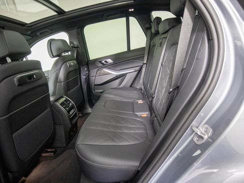 Used 2026 BMW X5 xDrive40i AWD/4WD image 11