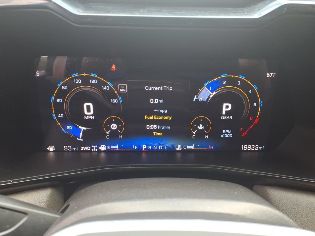 Used 2024 Chevrolet Colorado ZR2 w/ ZR2 Bison Edition AWD/4WD image 15