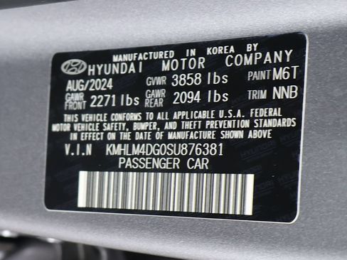 Used 2025 Hyundai Elantra Sport FWD image 43
