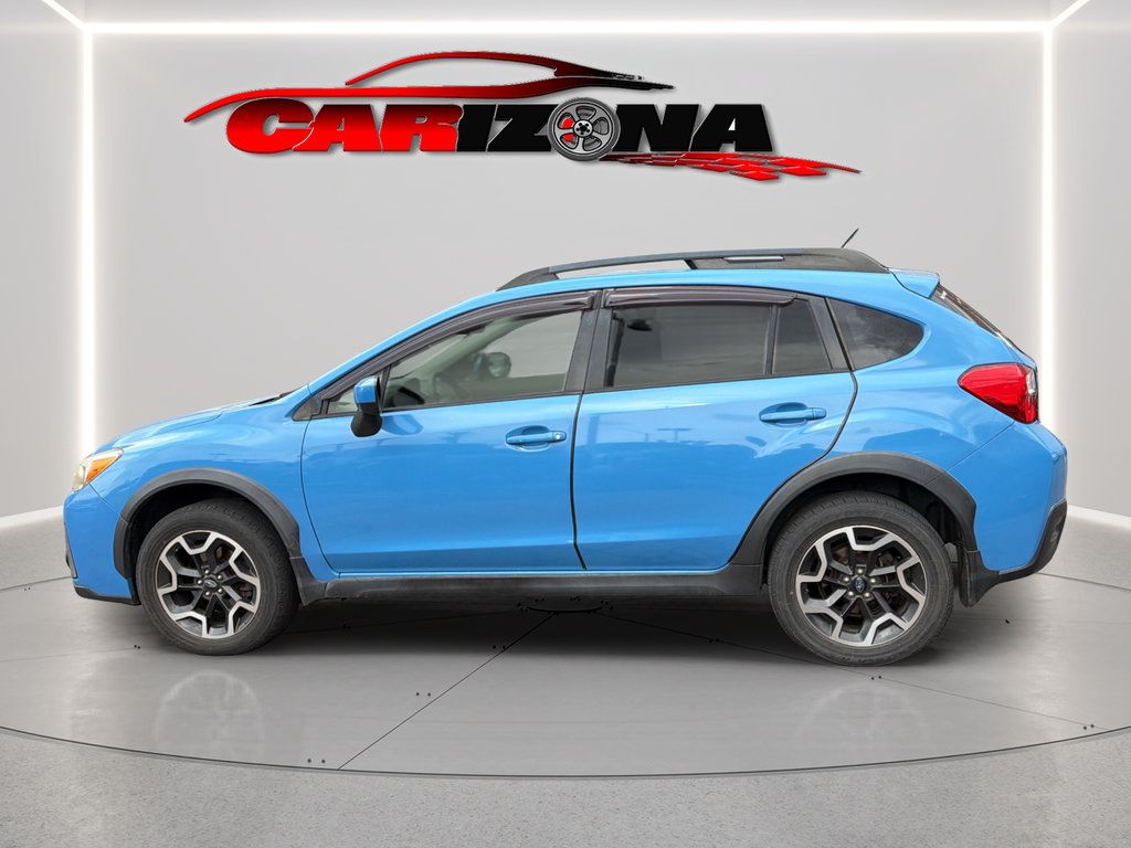 Used 2017 Subaru Crosstrek 2.0i Premium w/ Moonroof Package AWD/4WD image 10