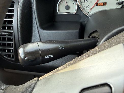 Used 2007 Saturn Vue 2WD image 34