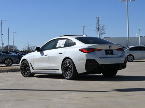 New 2026 BMW i4 xDrive40i w/ M Sport Package image 2