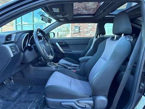 Used 2014 Scion tC FWD image 11