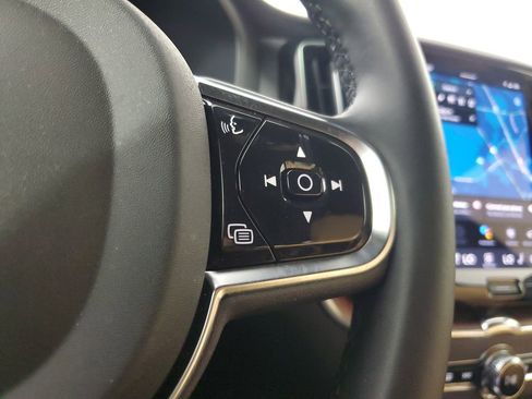 Used 2024 Volvo XC60 T8 Ultimate w/ Climate Package AWD/4WD image 28
