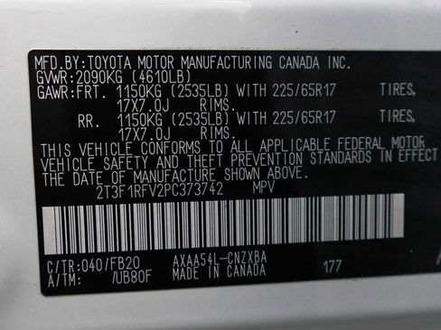 Used 2023 Toyota RAV4 LE AWD/4WD image 29