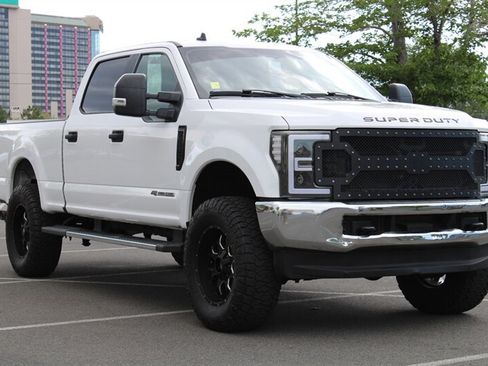 Used 2019 Ford F250 XLT w/ Snow Plow Prep Package AWD/4WD image 1