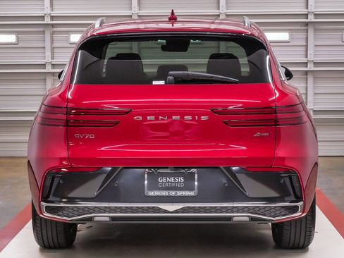 Certified 2026 Genesis GV70 2.5T AWD/4WD image 7