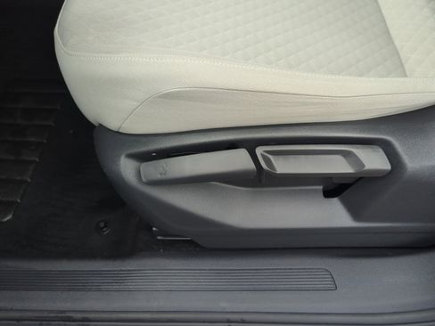 Certified 2020 Volkswagen Tiguan S image 14