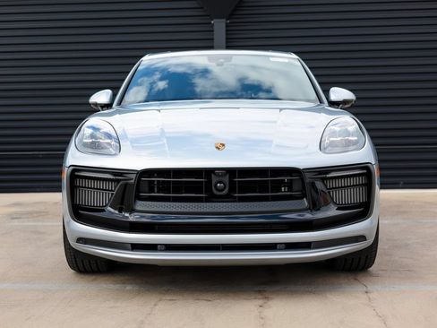 New 2026 Porsche Macan GTS AWD/4WD image 10